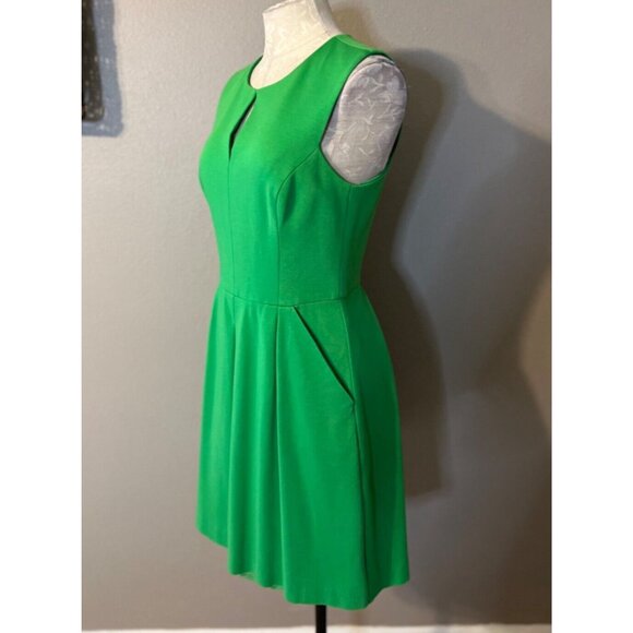 Trina Turk A Line Pocket Dress Small 4 Green Stretch Sleeveless Career Church - Picture 7 of 9